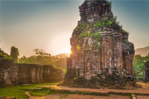 Tham quan và khám phá thánh địa Mỹ Sơn - Du Lịch Việt Mỹ