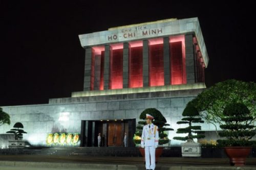 Vé tham quan Hà Nội 1 ngày