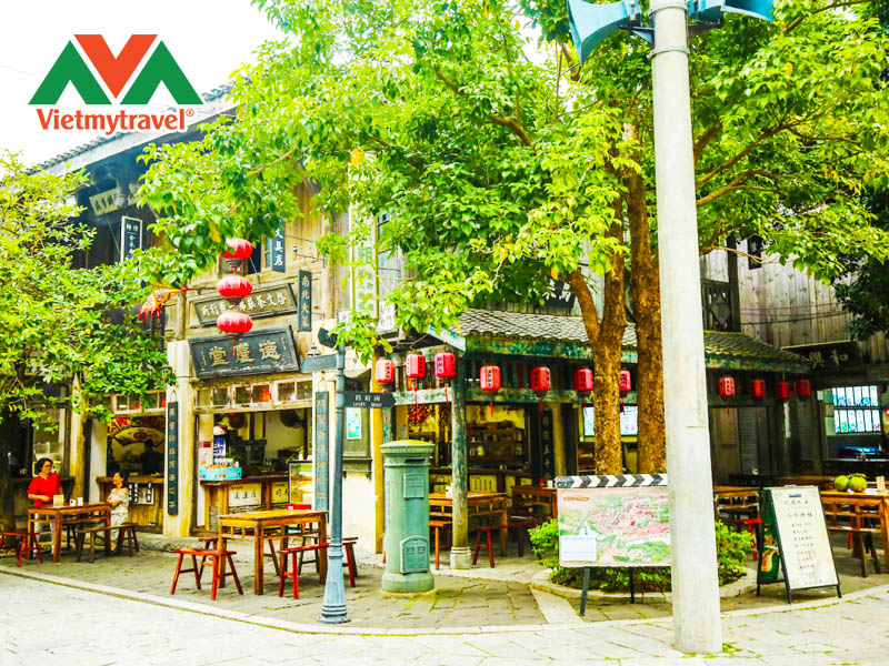 phim-truong-phung-tieu-cuong