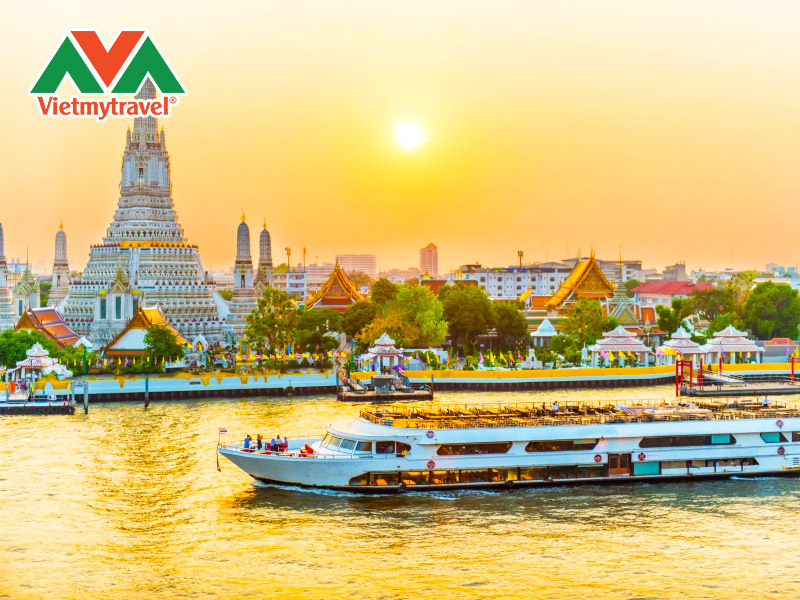 dao-thuyen-tren-song-chao-phraya