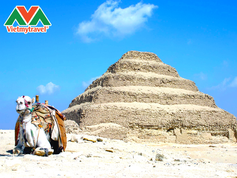 khu-kim-tu-thap-sakkara