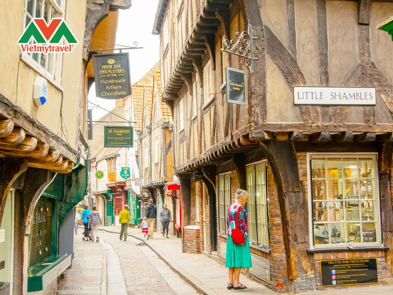 the-shambles-street