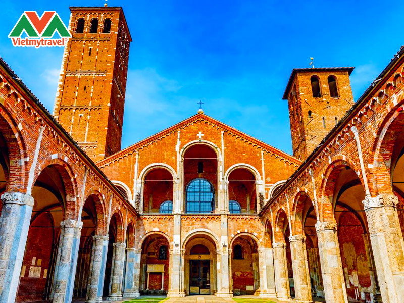 vuong-cung-thanh-duong-sant’ambrogio