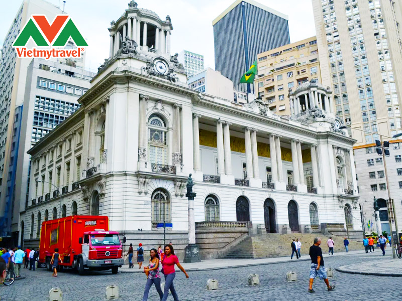 quang-truong-cinelandia