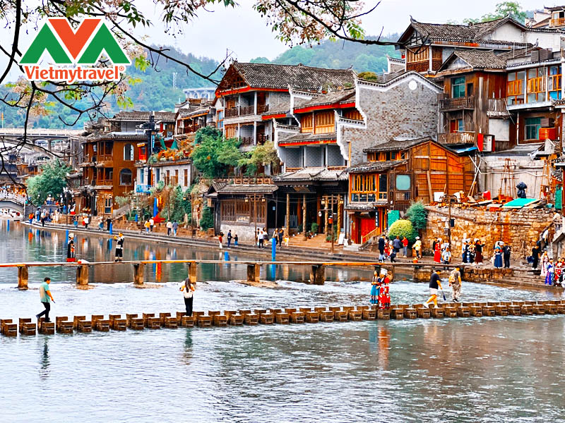 phuong-hoang-co-tran