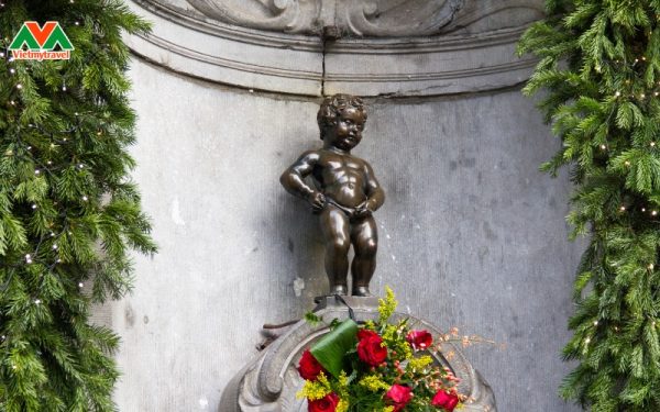 tuong-noi-tieng-Manneken-Pis