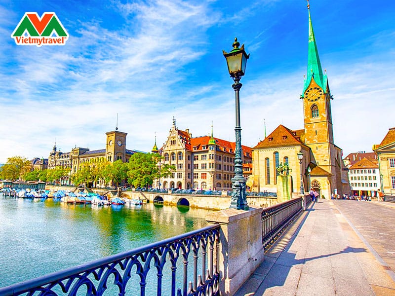 nha-tho-fraumünster