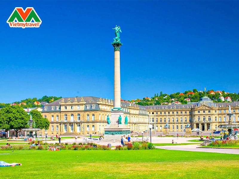 quang-truong-schlossplatz