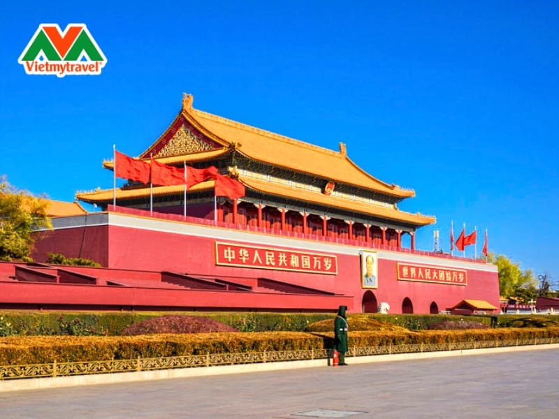 quang-truong-thien-an-mon-bac-kinh