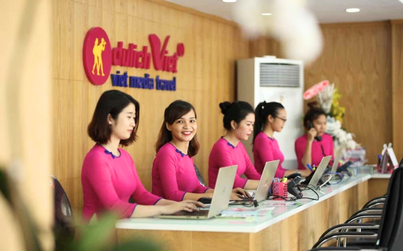 Công ty chuyên tour Canada cao cấp