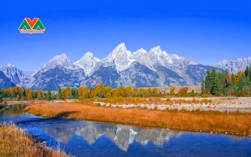 vuon-quoc-gia-Yellowstone-mua-thu-thang-9