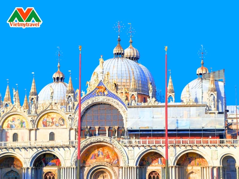 nha-tho-thanh-san-marco