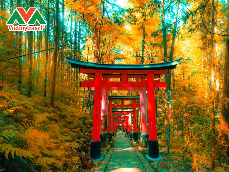 den-fushimi-inari-taisha