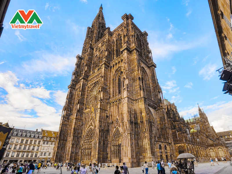 nha-tho-notre-dame-strasbourg