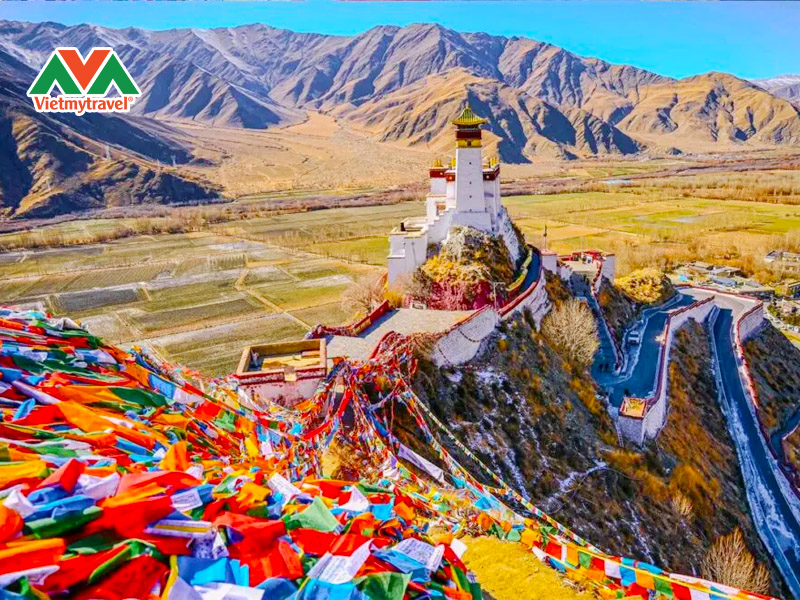tour-hanh-huong-tay-tang