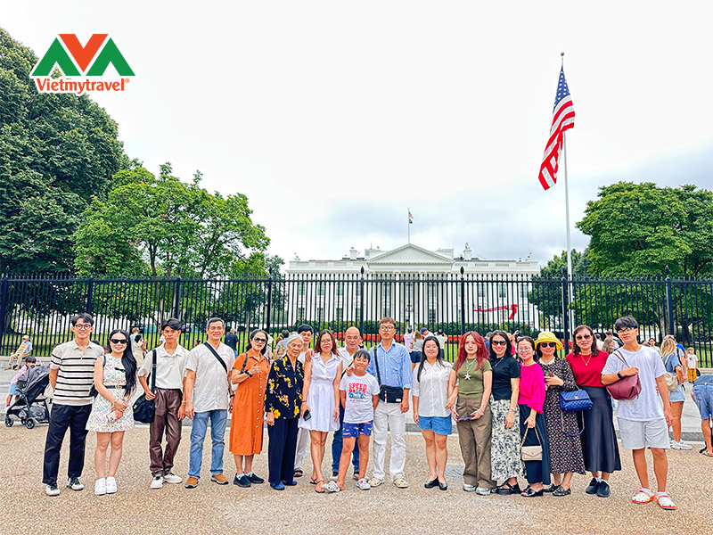 doan-khach-tour-my-tet